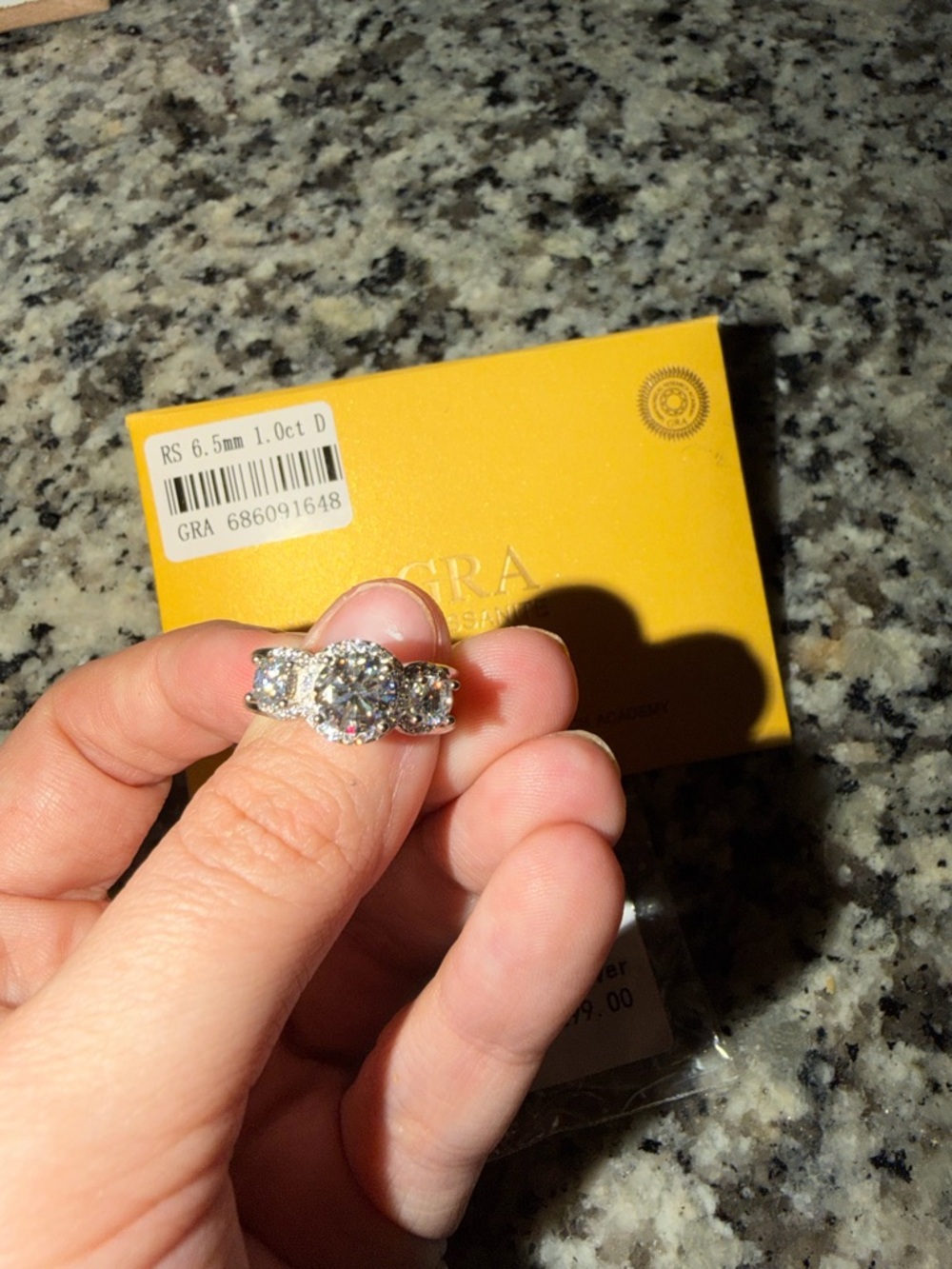 GRA Moissanite 1.0ct Solid Silver Solitaire Ring - Silver - Picture 6 of 7